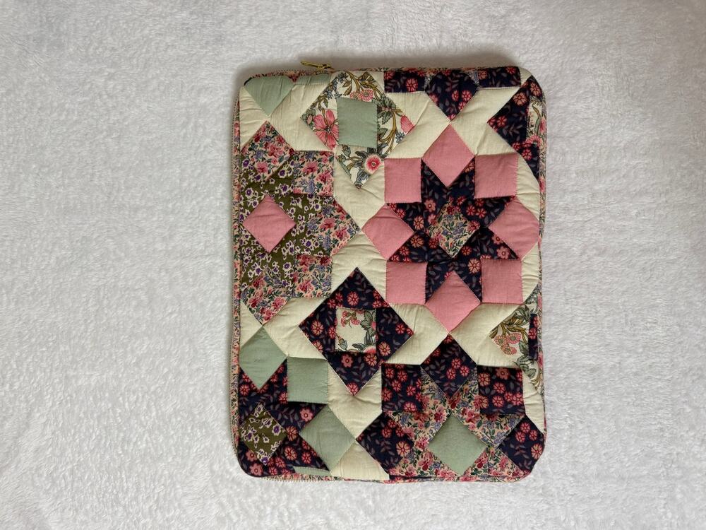 Louise Misha Hoa Floral Patchwork Quilted laptop Sleeve